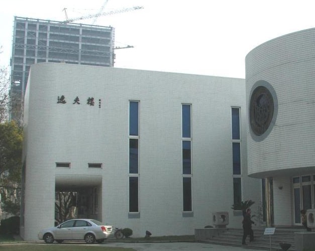 专家解析睡前用电脑的5大健康危害|足球赌注软件APP